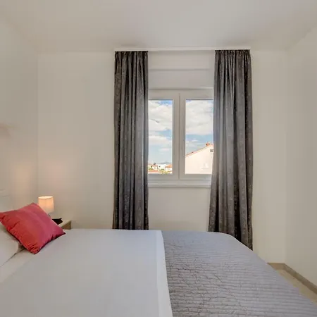 New In Town Center Lägenhet *